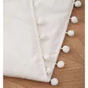 Tipi enfant portable avec diverses petits pompons