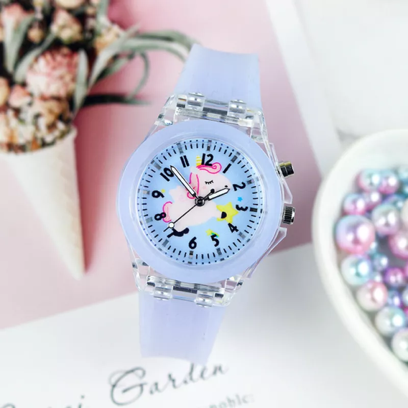 Montre enfant violet avec un adorable motif de licorne