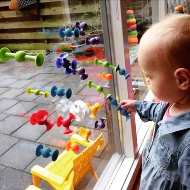 Jeu de construction à ventouse multicolore
