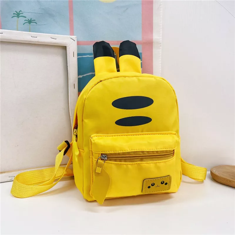 Sac à dos jaune classique modèle Pikachu  